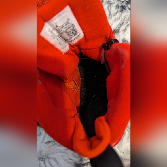 Nike Air Jordan Retro 9 Chile Red Size 4Y Sneakers - Picture 4 of 15